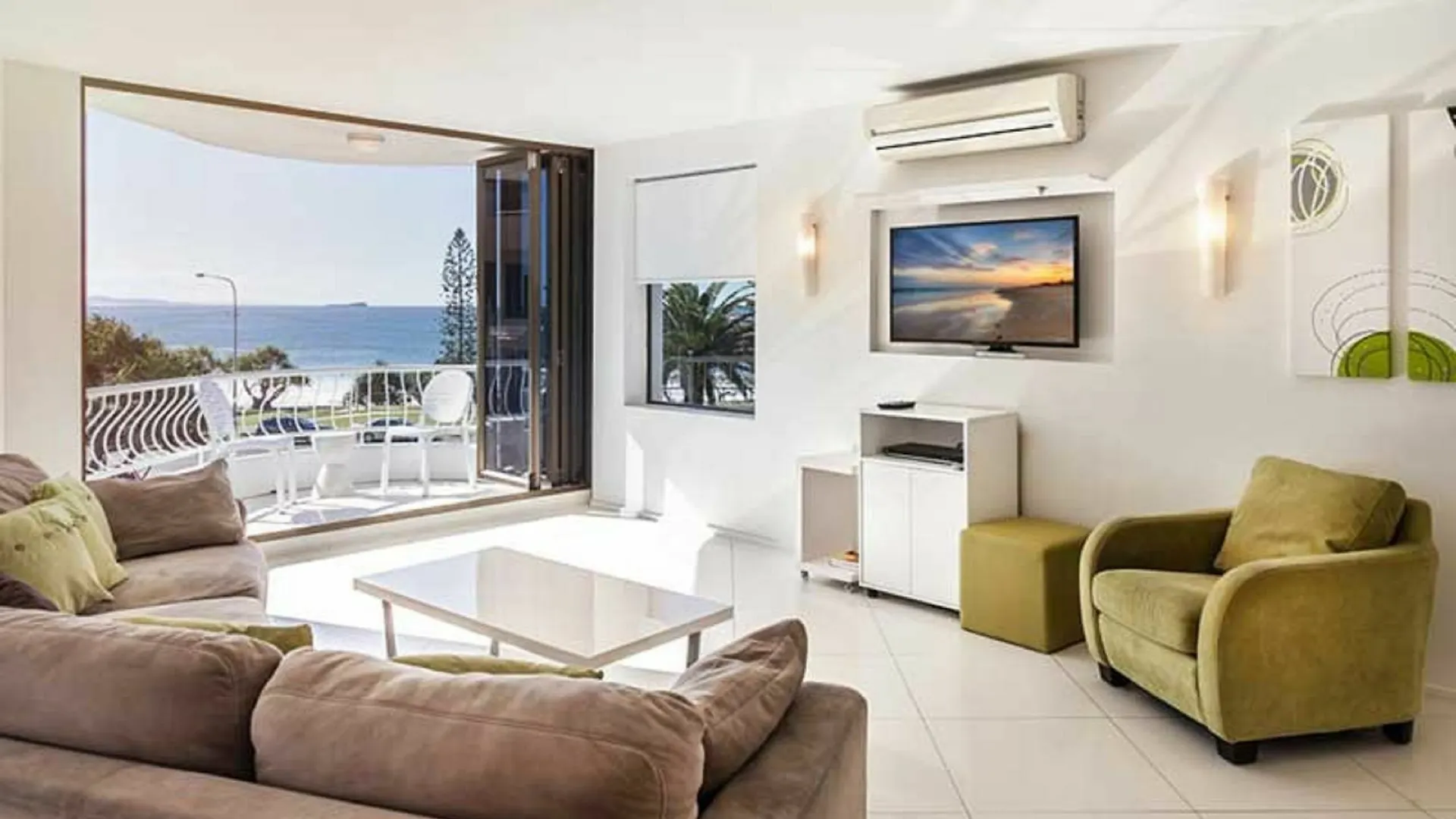 אלכסנדרה הדלנד Alexandria Apartments מלון דירות אלכסנדרה הדלנד