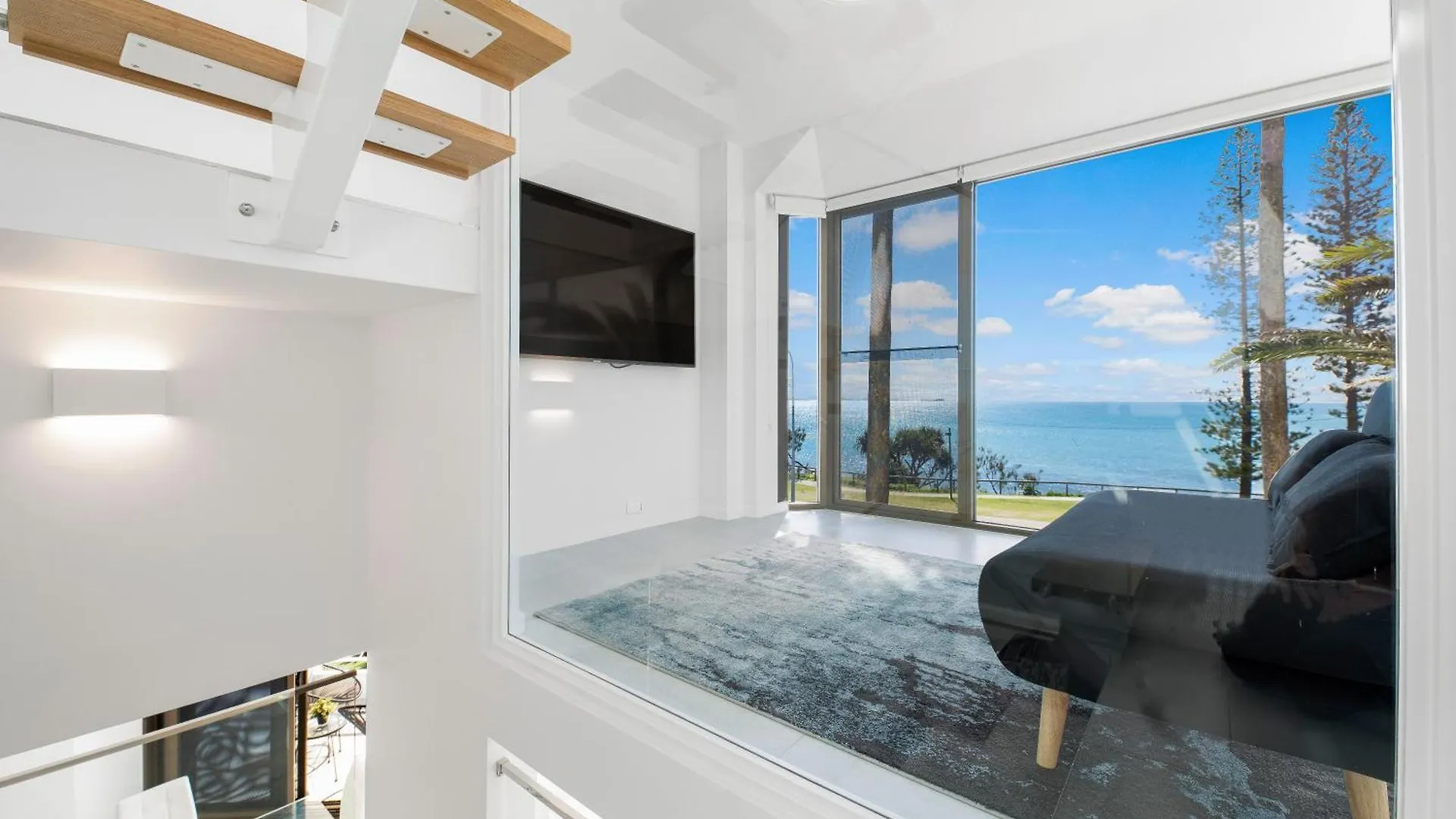 Alexandria Apartments Alexandra Headland 3*,  Australia