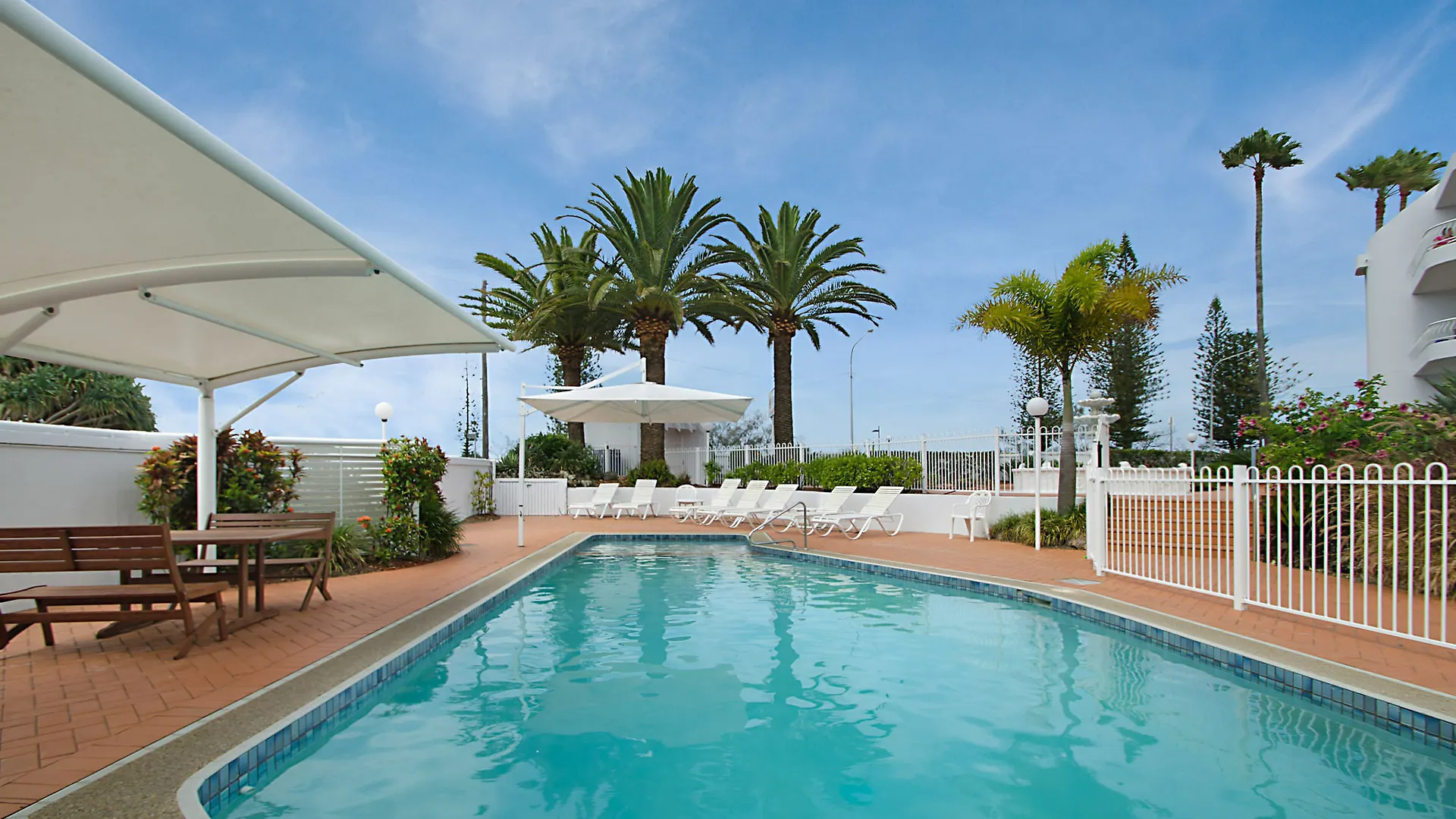 Alexandria Apartments Alexandra Headland